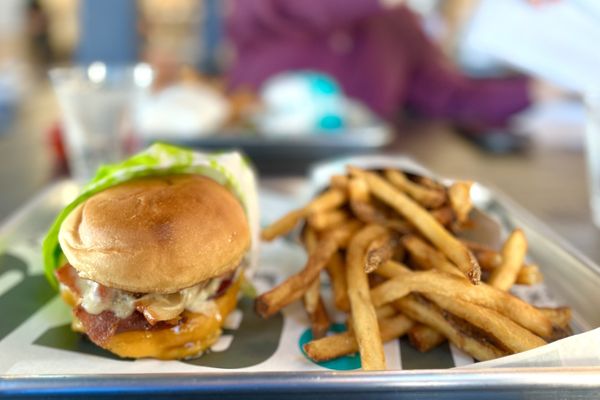 Eazzy Burger by null
