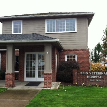 Reid Veterinary Hospital - Veterinarians Near Me - Albany, Oregon