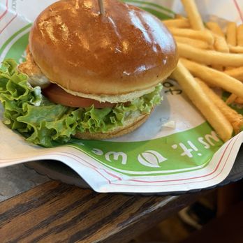 Farmer Boys - Grilled Chicken Sandwich Box, incl drink - 10/4/25 - Breakfast & Brunch Near Me - Las Vegas, Nevada Farmer Boys - Grilled Chicken Sandwich Box, incl drink - 10/4/25 - Breakfast & Brunch Near Me - Las Vegas, Nevada
