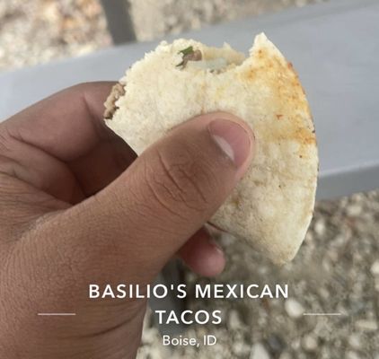 Basilios Tacos by null