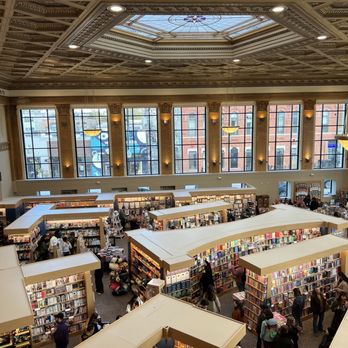 Barnes & Noble - Bookstores Near Me - Chicago, Illinois Barnes & Noble - Bookstores Near Me - Chicago, Illinois