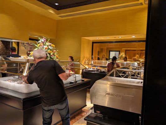 Grand Lux Cafe by null
