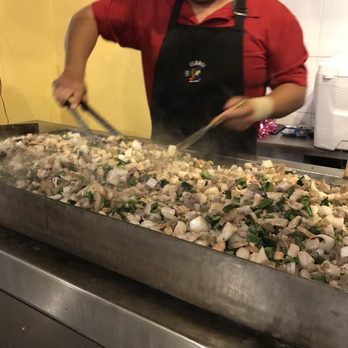Los Claros - Preparing surf and turf. - Seafood Near Me - Cabo San Lucas, BCS Los Claros - Preparing surf and turf. - Seafood Near Me - Cabo San Lucas, BCS