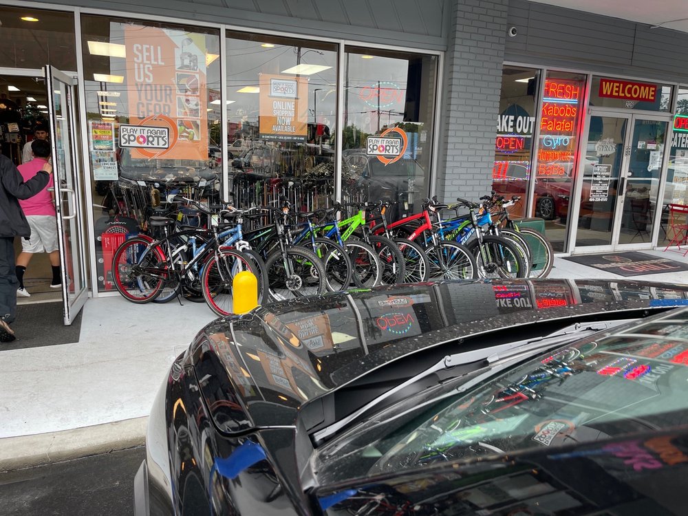 PLAY IT AGAIN SPORTS Updated October 2024 22 Photos & 29 Reviews 2122 N Decatur Rd