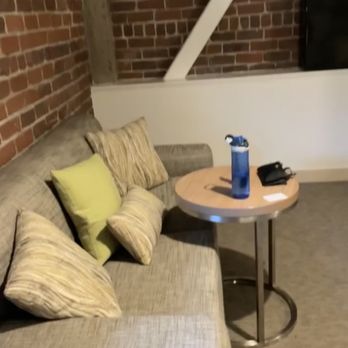 Element Moline - Lounge area - Hotels Near Me - Moline, Illinois