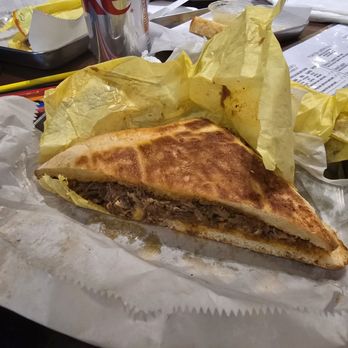 Havana Kitchen - Havana-Q, cuban pulled pork w/ mildly sweet and tangy bbq sauce. - Cuban Near Me - Temecula, California Havana Kitchen - Havana-Q, cuban pulled pork w/ mildly sweet and tangy bbq sauce. - Cuban Near Me - Temecula, California