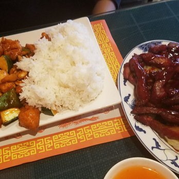 China 19 - Walnut chicken lunch special with an order of boneless ribs - Chinese Near Me - Oneonta, New York China 19 - Walnut chicken lunch special with an order of boneless ribs - Chinese Near Me - Oneonta, New York