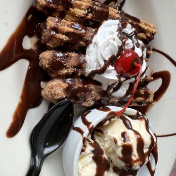 Kique’s Kitchen - The Churroz and Ice Cream is big enough to share! - Mexican Near Me - Watkinsville, Georgia