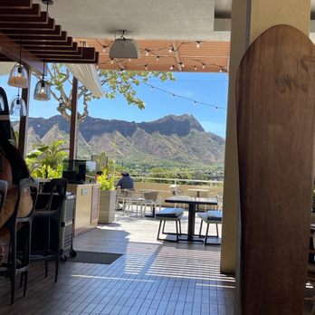Deck. - Diamondhead - Hawaiian Near Me - Honolulu, Hawaii