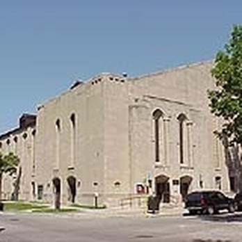 Henry Crown Field House Gyms 5550 S University Ave Chicago Il Phone Number Yelp