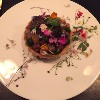 Pineapple & Pearls - New American Near Me - Washington, DC, District of Columbia