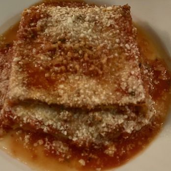 Gatsby's Landing Times Square - Lasagna - New American Near Me - New York, New York