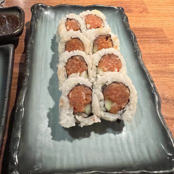 Yume Japanese Restaurant - Spicy tuna roll - Japanese Near Me - Manhattan Beach, California Yume Japanese Restaurant - Spicy tuna roll - Japanese Near Me - Manhattan Beach, California