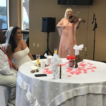 Las Vegas Violinist - Musicians Near Me