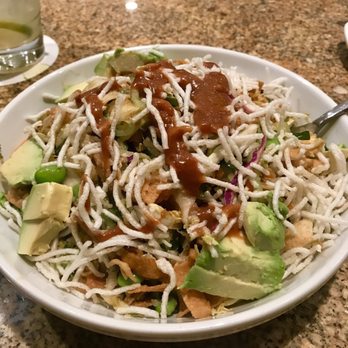 California Pizza Kitchen - Thai Crunch Salad - New American Near Me - Cockeysville, Maryland
