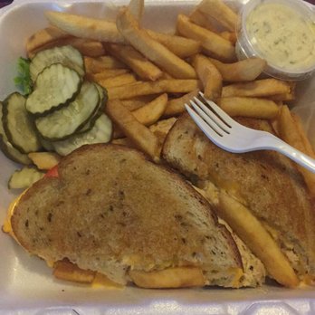 Stagecoach Restaurant - Breakfast & Brunch Near Me - Sacramento, California