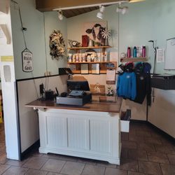 The Cow Cafe and Grill - Entry