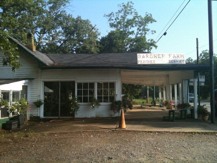 Gardner Farms Logo