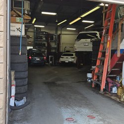 Guardsman Automotive - The shop