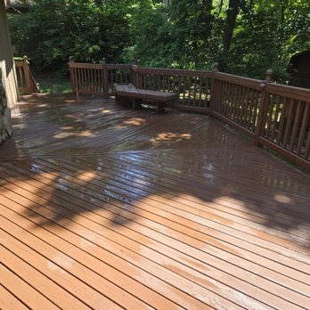 Willy's Landscaping & Maintenance - Power wash the deck final process - Lawn Services Near Me Willy's Landscaping & Maintenance - Power wash the deck final process - Lawn Services Near Me