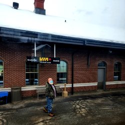 Via Rail Brockville - Station building