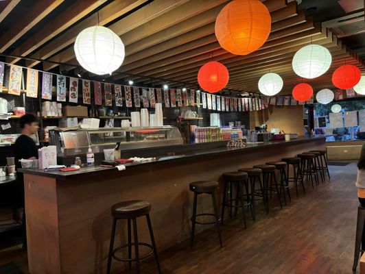 Strings Ramen Shop Hyde Park by null