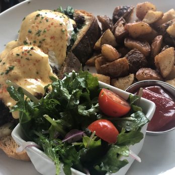La Belle Vie Kitchen - Homard (lobster eggs Benedict) - French Near Me - Suwanee, Georgia La Belle Vie Kitchen - Homard (lobster eggs Benedict) - French Near Me - Suwanee, Georgia