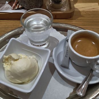 Kaisergarten - Junger Prinz (1 Espresso & 1 Kugel Vanille-Eis) - Pubs Near Me - Karlsruhe, BW Kaisergarten - Junger Prinz (1 Espresso & 1 Kugel Vanille-Eis) - Pubs Near Me - Karlsruhe, BW
