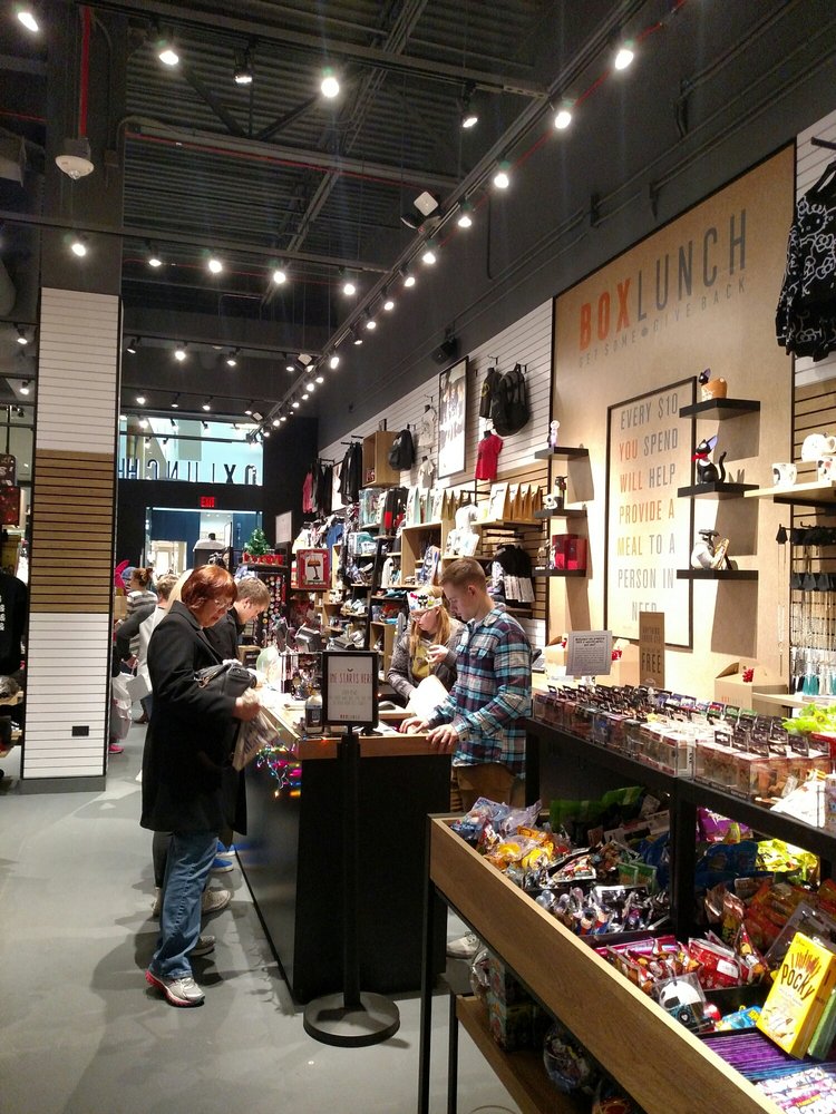 BOXLUNCH 101 Jordan Creek Pkwy, West Des Moines, IA Yelp