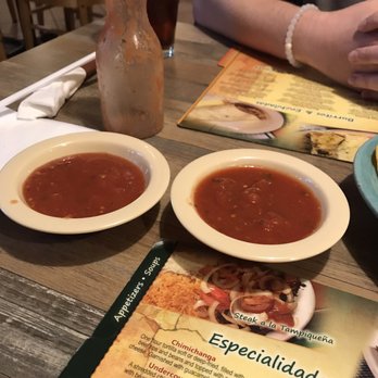 El Valle - Chips & Salsa - Mexican Near Me - Matthews, North Carolina El Valle - Chips & Salsa - Mexican Near Me - Matthews, North Carolina