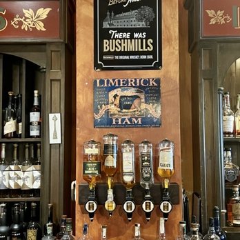 Peggy Kinnane’s - Irish Near Me - Arlington Heights, Illinois
