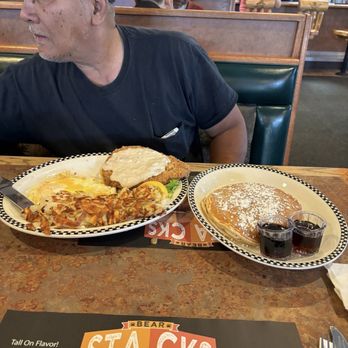 Black Bear Diner Henderson - The GRIZZ (1460-1520 cals.) - Breakfast & Brunch Near Me - Henderson, Nevada Black Bear Diner Henderson - The GRIZZ (1460-1520 cals.) - Breakfast & Brunch Near Me - Henderson, Nevada