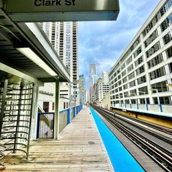 CTA - Clark/Lake - Need the Brown, Come on down.