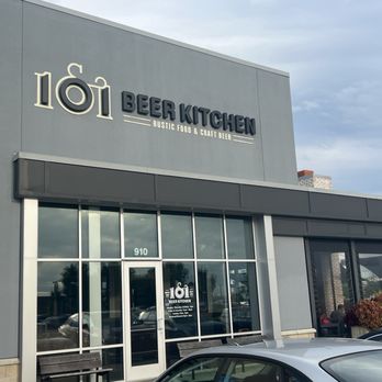 101 Craft Kitchen - Gastropubs Near Me - Fishers, Indiana