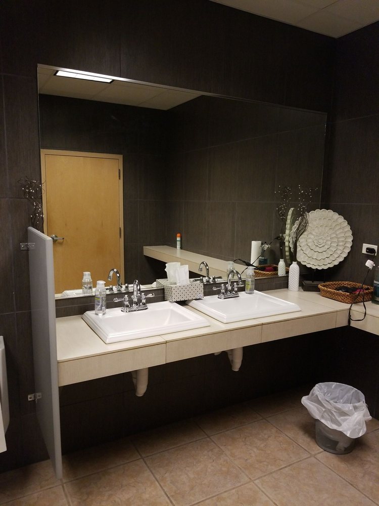 MASSAGE SPA & BEYOND CLOSED Updated August 2024 25 Photos & 195