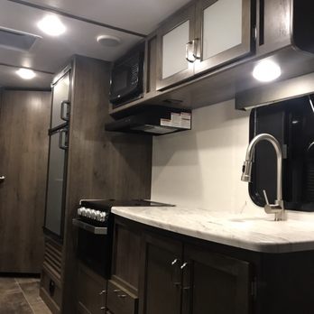 Apache Camping Center - RV Dealers Near Me - Portland, Oregon