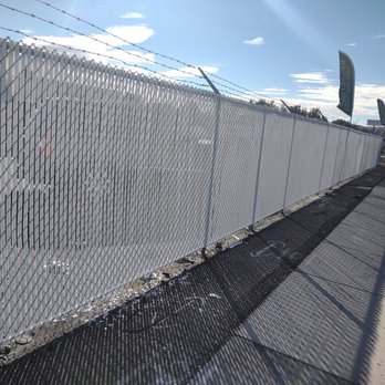 James' handyman/landscaping services! - a chain link fence - Handyman Near Me James' handyman/landscaping services! - a chain link fence - Handyman Near Me