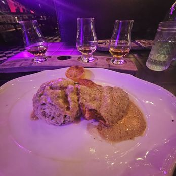 Voodoo Bayou - Salmon with rice, whiskey flight - Cajun/Creole Near Me - Fort Lauderdale, Florida