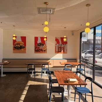 For The Win - Burgers Near Me - Los Angeles, California For The Win - Burgers Near Me - Los Angeles, California