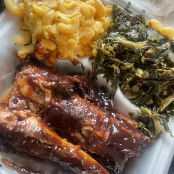 Skip's Barbeque - Rib plate - Food Trucks Near Me - Douglasville, Georgia