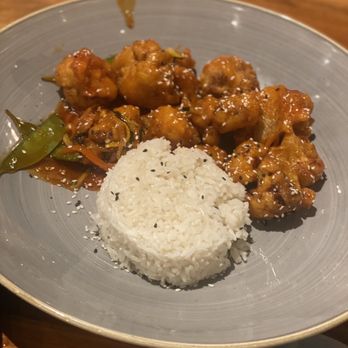 Maggie McFly's | Springfield - Orange Tofu - American Near Me - Springfield, Virginia