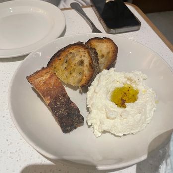 La Pecora Bianca UES - Ricotta - Italian Near Me - New York, New York La Pecora Bianca UES - Ricotta - Italian Near Me - New York, New York