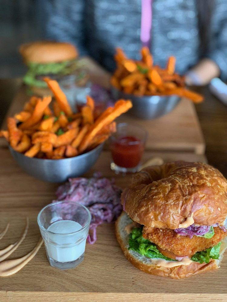 BUTCHER BLOCK FOOD & DRINKS CLOSED Updated May 2024 215 Photos