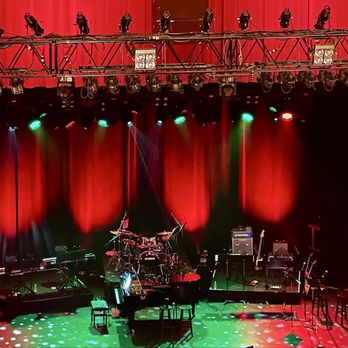 The Warfield - Stage - Music Venues Near Me - San Francisco, California The Warfield - Stage - Music Venues Near Me - San Francisco, California