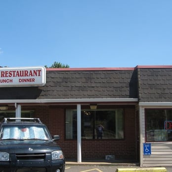 Yorkshire Restaurant - Breakfast & Brunch Near Me - Manassas, Virginia