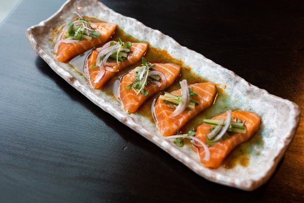 Star Sushi & Bar by null