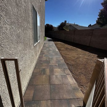 Artificial Grass Wholesale - Paver wall way 150 linear feet - Artificial Turf Near Me - Las Vegas, Nevada Artificial Grass Wholesale - Paver wall way 150 linear feet - Artificial Turf Near Me - Las Vegas, Nevada