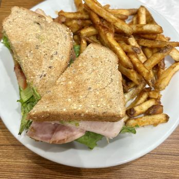Denny's - Cali Club Sandwich - American Near Me - Magnolia, Texas