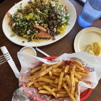 The Sahara Cafe - Coffee & Tea Near Me - Manitou Springs, Colorado