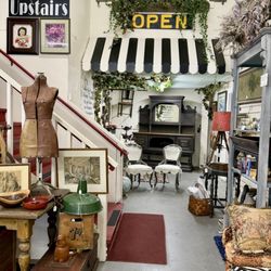 Hwy 41 Antique Emporium